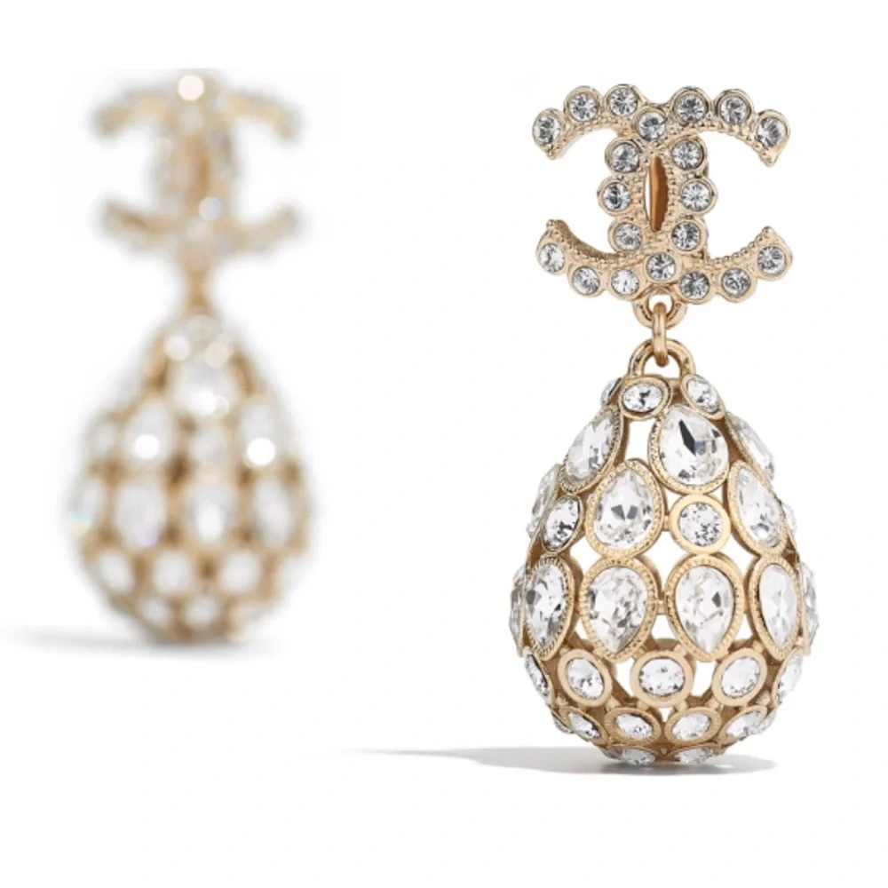 Full Set Chanel Strass CC earings with egg shape drop RARE